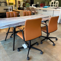 Walter Knoll - 4er Set Stuhl Leadchair Management Leder Napoli Cognac Braun Gestell Schwarz Matt Pulverbeschichtet Füße Rollen Schwarz - 4