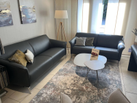 Leolux - Sofa Garnitur Mayon 2 + 3 Sitzer Leder Senso 3906 Ombra Anthrazit Gestell Aluminium Poliert - 7