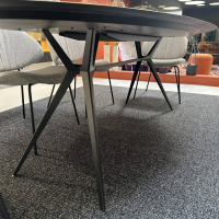 Extendo - Esstisch Balance Platte Nussbaum Ovale Gestell Schwarz - 5