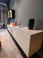Kettnaker - Wohnwand Soma Türen Rauchglas Korpus MDF Lack Elfenbein Weiß Matt Inklusive Beleuchtung - 9