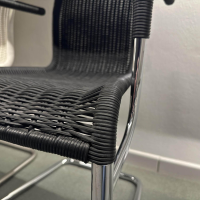 Tecta - Hochlehn Kragstuhl D26 Kunststoffgeflecht Schwarz Gestell Stahlrohr Verchromt - 3