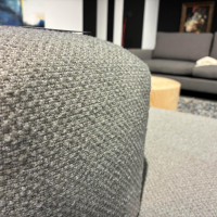 Blomus - Sofa Tasi 669 Stoff Socia Kuon Desert Grau Beige Füße Kunststoff Schwarz - 6