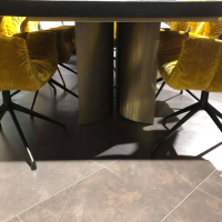 Bretz - Essgruppe Tisch Samurai Burnt Oak mit 8er-Set Cassia Sessel Stoff 659675 Marigold - 8