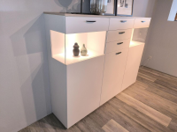Nobilia - Highboard Nizza Eiche Montreal Nachbildung 126 Weiß Inklusive LED Beleuchtung - 4