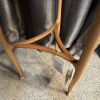 Cecotti - Beistelltisch Louis Primero Glasplatte Satinierter Rand Gestell Amerikanischer Nussbaum Mit Details In Ahorn - 6