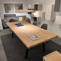 Arco - Esstisch Trestle Rectangular 2 Platte Eiche Massiv Weiß Geölt Gestell Aluminium Epoxy Lackiert Tiefschwarz - 3