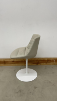 einzelstuehle-mdf-italia-flow-chair-bezug-kunstleder-york-farbe-r335-tellerfuss-112b-weiss-matt-233-2