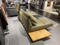 Koinor - Ecksofa Phoenix Leder B Toro Cactus Grün Plateau Wildeiche Furniert Gestell Aluminium Schwertkufe - 11