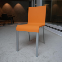 einzelstuehle-vitra-stuhl-03-sitzschalenfarbe-mango-untergestell-pulverbeschichtet-silber-glatt-466