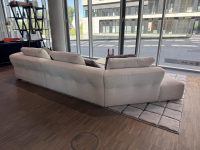 Cassina - Sofa Sengu Bold Stoff Look Corda Grau Weiß ohne Dekokissen - 9