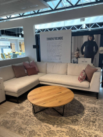 Raum.Freunde - Ecksofa Helmi Stoff 6 Feincord Weiß Metallkufe Schwarz Matt Inklusive Kissen - 3