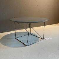 beistelltische-cor-beistelltisch-pilotis-schwarzchrom-mausgrau-301-06-00488-2