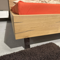 Hülsta - Bett Gentis Eiche Naturstamm Polsterapplikation Leder 5114 Grau Braun Mit Beleuchtung Und Fernbedienung - 4