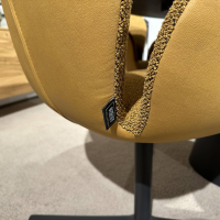 Venjakob - Essgruppe Ancona Und Bari Platte Dekton Laurent Schwarz Sitz Stoff WE A Genua Curry Und Leder Gavin Kurkuma Gelb Gestell Anthrazit - 7