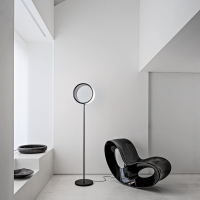 Magis - Stehleuchte Lost Lampenkopf Kunststoff Schwarz Lackiert Sockel Aluminium Schwarz Lackiert - 4