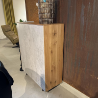 Scholtissek - Schrank Kera Front Keramik Beton Silk Grau Korpus Knorrige Eiche Natur Geölt Gestell Metall Schwarz Lackiert - 3