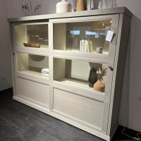 Wöstmann - Highboard WM Casa 220 Pinie Massiv Grau Soft Gebürstet Mit LED Beleuchtung - 2