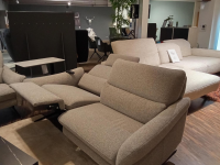himolla - Sofa MS 1018 Stoff 20 Pura Simple Grau Metallkufe Anthrazit Mit Elektrischer Funktion - 2