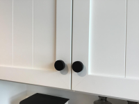 Schöner Wohnen-Kollektion - Buffetschrank Village 6415H Lack Weiß Akzent Asteiche Griffe Schwarz - 2