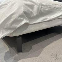 Ligne Roset - Bett Desdemone Stoff Capa Ecru Beige Gestell Stahl Anthrazit Mit Matratze - 2