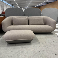 COR - Sofa Nook 36311 Innen Stoff 10121 Lehm Grau Außen Stoff 8231 Taupe Grau Beige Mit Rückenkissen Und Hocker - 3