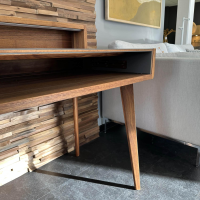 Team 7 - Sekretär Sol Nussbaum Naturöl Leder L1 41757 Mittelgrau Mit Steckdose Und Beleuchtung - 5