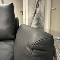 Artanova - Ecksofa Dyo Leder L3162G Silky Grau Fuß Aluminium Matt Gebürstet Mit Wendekissen - 2