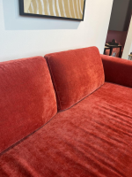 Raum.Freunde - Sofa Lenni Style Stoff Wildflower 9 Raspberry Pink Rot Füße Metall Schwarz - 7