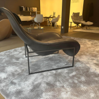 B&B Italia - Relaxsessel Mart MPRN1 Leder KS153 Kasia Anthrazit Traggestell Schwarz Lackiert Mit Kopfstütze - 3