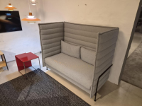 Vitra - Sofa Alcove Highback Stoff Laser Dunkelblau Elfenbein Beige Füße Metall Tiefschwarz - 4
