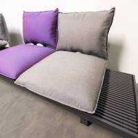 loungemoebel-weiss-outdoorsofa-feinstruktur-eleganz-graphit-mit-3-kissensets-und-1-armkissen-415-01-12