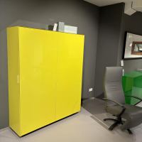 Scholtissek - Highboard Geschirrschrank Novus Glas Glänzend Zinkgelb Gelb Korpus Knorrige Eiche, Gestell Sockel 5 cm, schwarz - 4