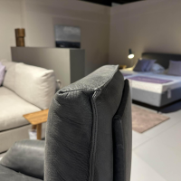 Bielefelder Werkstätten - Sessel Daron Leder Java Vulcano Grau Sternfuß Metall Bronze Matt Inklusive Hocker - 8