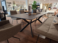 Raum.Freunde - Esstisch Eldur Platte Bamboo 76 Night Schwarz Lackiert Gestell Metall Schwarz - 2