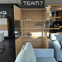 Team 7 - Vitrine Cubus 10 Farbglas Mittelgrau Eiche Weißöl Klappgriffe Edelstahl Mit LED Beleuchtung - 7