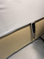 Schramm - Bett Pure Loft Stoff Antonio 2510 Corn Maisgelb Gelb Füße ZF Schwarz Mit Motorischer Verstellbarkeit - 3
