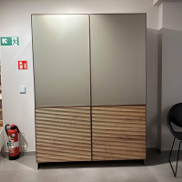 Scholtissek - Geschirrschrank Tratum Front Floatglas Platin Matt Grau Korpus Asteiche - 9