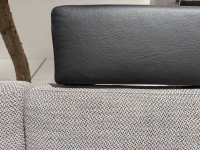 Brühl - Ecksofa Alba Stoff 3682-20 Grau Kopfstütze Leder Schwarz Füße Metall Schwarz Pulverbeschichtet - 3