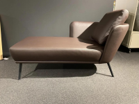 Christine Kröncke - Loungesessel Nona Leder 301 Comfort Marrone Braun Füße Metall Schwarz Pulverbeschichtet - 4