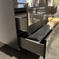 Piure - Highboard Nex Glamour Front Lack Ml02 Luna Silber Schwarz Korpus Und Gestell Mattlack P43 Coal Schwarz - 6