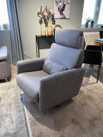 Global - Relaxsessel Cornella Style Stoff Bulus FB32 Silber Grau Sternfuß Metall Chrom Glänzend Inklusive Kopfstütze - 4