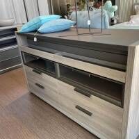 Molteni & C - Ankleide Gliss Master Korpus Böden Rückwand aus Zirbelkiefer Silber mit Beleuchtung - 6