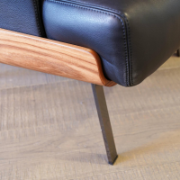 Minotti - Armsessel Daiki Sitzschale Santos Palisander Bezug Leder Aspen 01 Carbone - 4