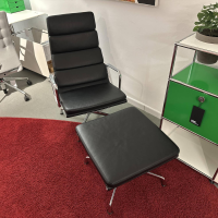 Vitra - Sessel Soft Pad EA 222 Leder L40 66 Schwarz Gestell Sternfuß Metall Verchromt Inklusive Hocker - 6