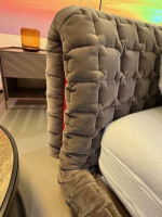 Ligne Roset - Bett Ruché Stoff Harald 3 Chamois 242 Braun Gestell Rot mit Hocker ohne Matratzen ohne Lattenrost - 2