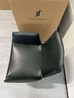 Freifrau - 6er-Set Armlehnstuhl Amelie High Leder Innen Adora Jade Grün Außen Leder Muscat Jade Grün Gestell Sternfuß Metall Schwarz Matt - 8