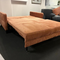 Restyl - Schlafsofa LS23 Igris Dolly Stoff 2 7042 Braun Orange Füße Metall Schwarz Inklusive Nierenkissen - 6