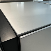 Kettnaker - Kommode Alea Fronten Und Abdeckplatte Aluminium Natur Korpus Lack Schwarz Matt - 4