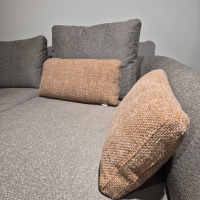 Rolf Benz - Rolf Benz Sofa KUMO 555 – Stoff Graubeige, Ottomane rechts - 5