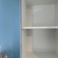 Hülsta - Vitrine Gentis Rechts Lack Hochglanz Reinweiss Mit Beleuchtung Und Funkfernbedienung - 5